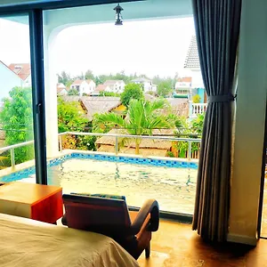 Hidden Sea View Homestay Hoi An